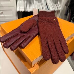 NWT Michael Kors gloves